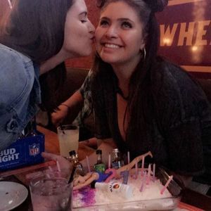 Meet your Posher, Ronni